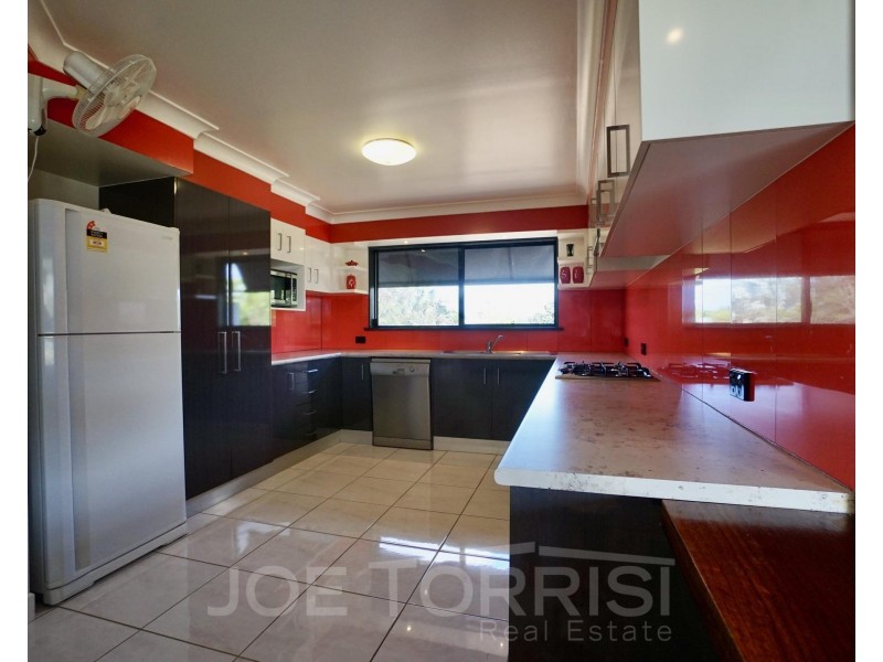 25 Catherine Atherton Drive, Mareeba QLD 4880