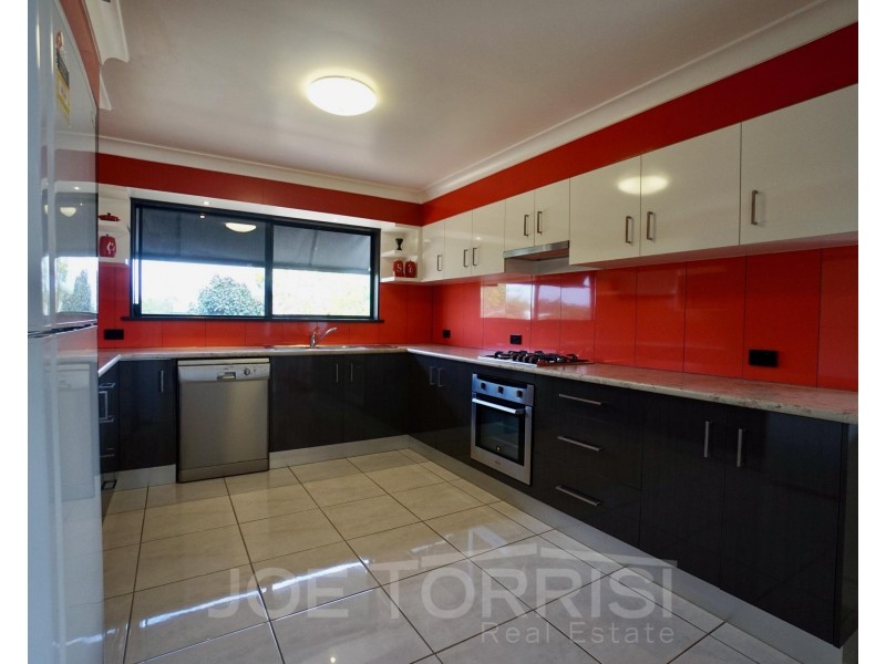25 Catherine Atherton Drive, Mareeba QLD 4880