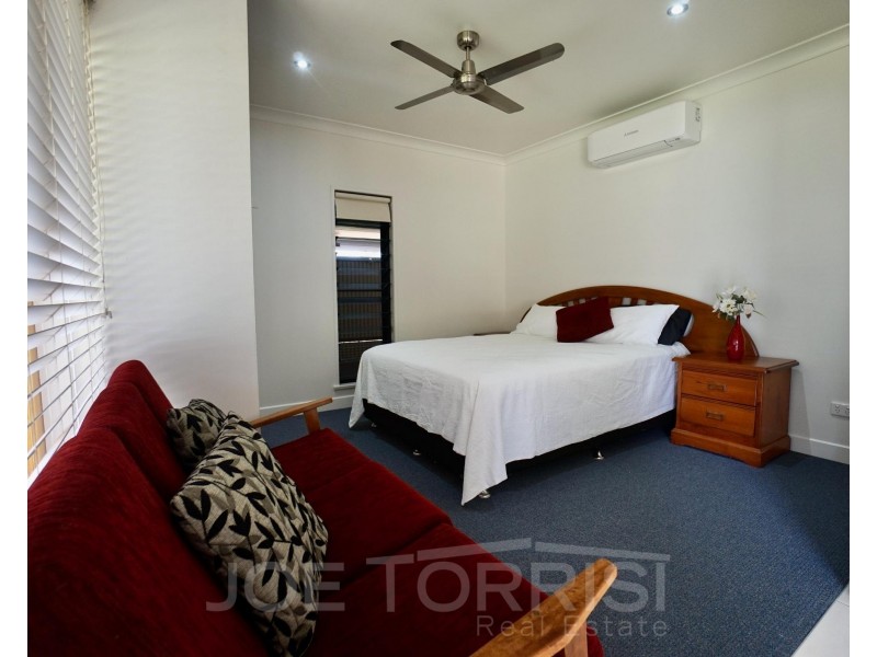 25 Catherine Atherton Drive, Mareeba QLD 4880