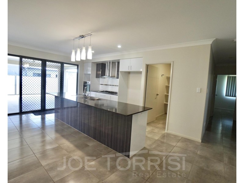 9 Yarrabee Close, Mareeba QLD 4880