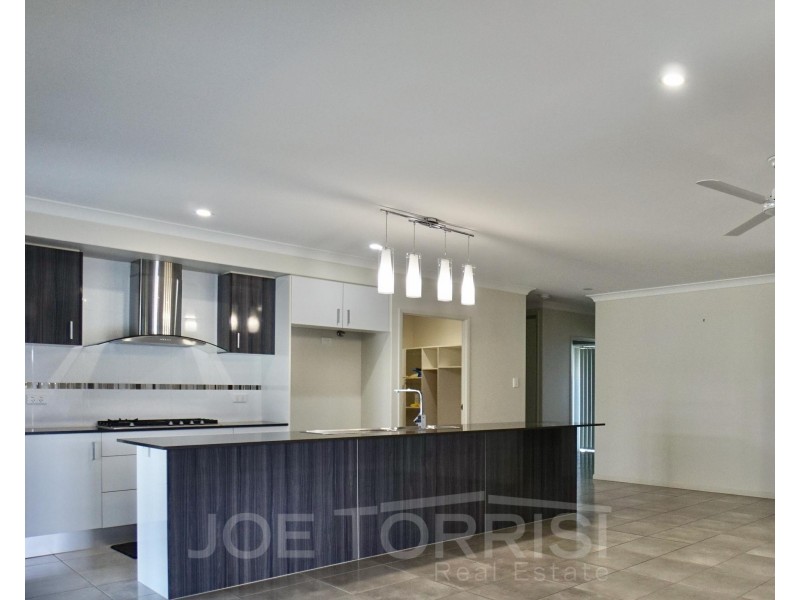 9 Yarrabee Close, Mareeba QLD 4880