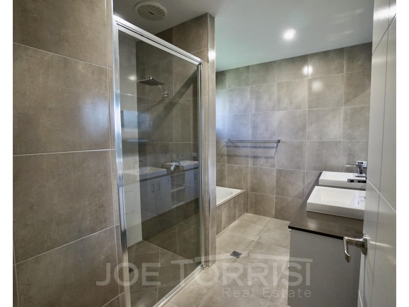 9 Yarrabee Close, Mareeba QLD 4880