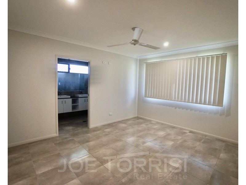 9 Yarrabee Close, Mareeba QLD 4880