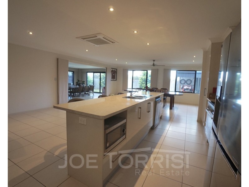 42 Jacana Close, Mareeba QLD 4880