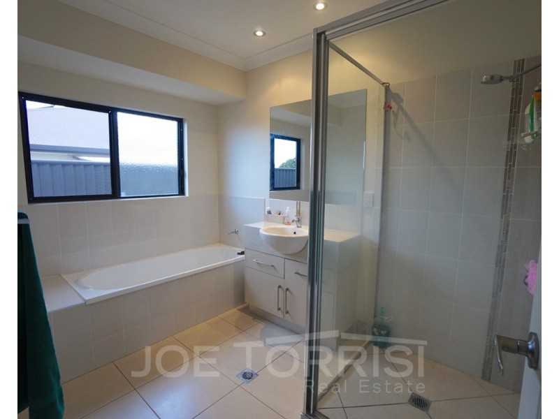 42 Jacana Close, Mareeba QLD 4880