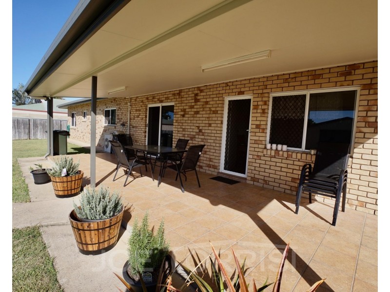 4 Mountain View Close, Mareeba QLD 4880