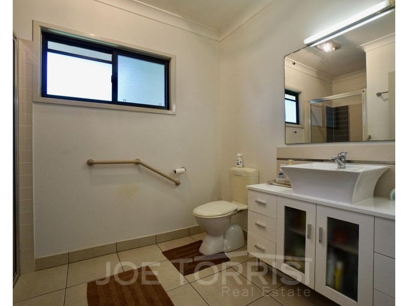 1104 Mareeba-Dimbulah Highway, Mareeba QLD 4880