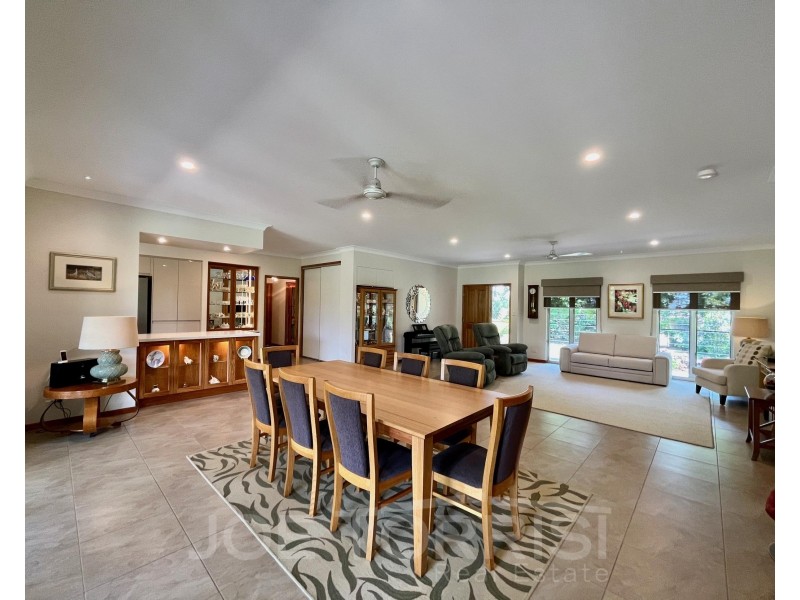 20 Agius Crescent, Mareeba QLD 4880