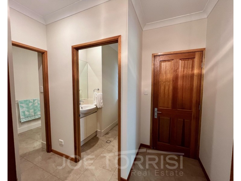 20 Agius Crescent, Mareeba QLD 4880