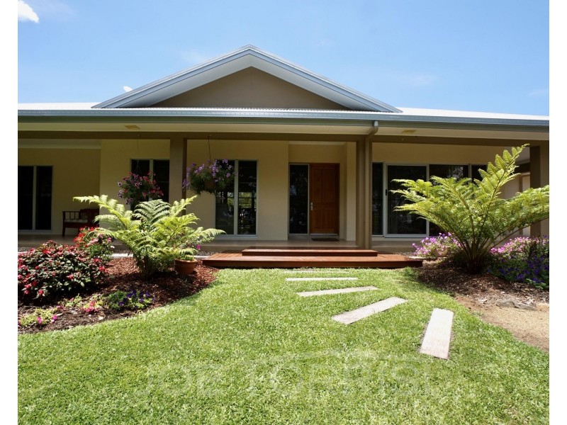20 Agius Crescent, Mareeba QLD 4880