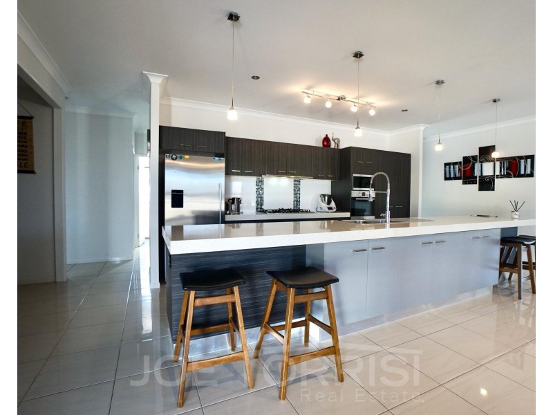 10 Godwin Drive, Mareeba QLD 4880