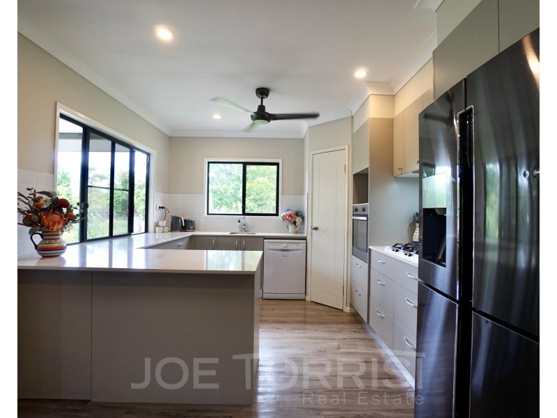 3a Rosario Close, Mareeba QLD 4880