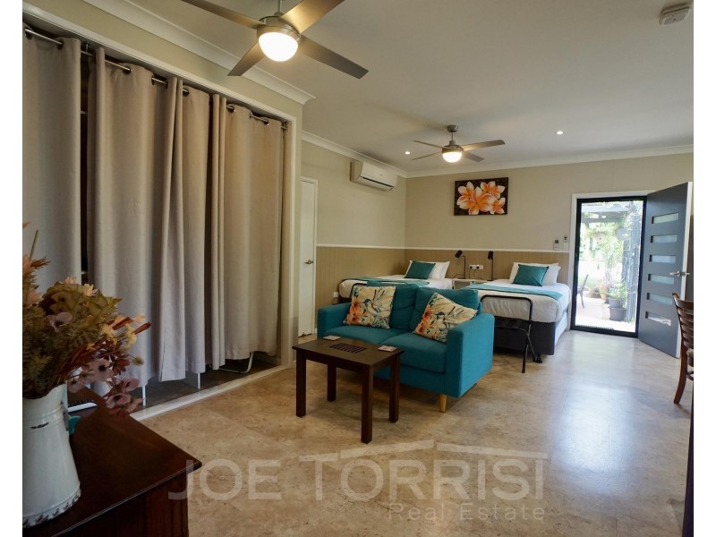 3a Rosario Close, Mareeba QLD 4880