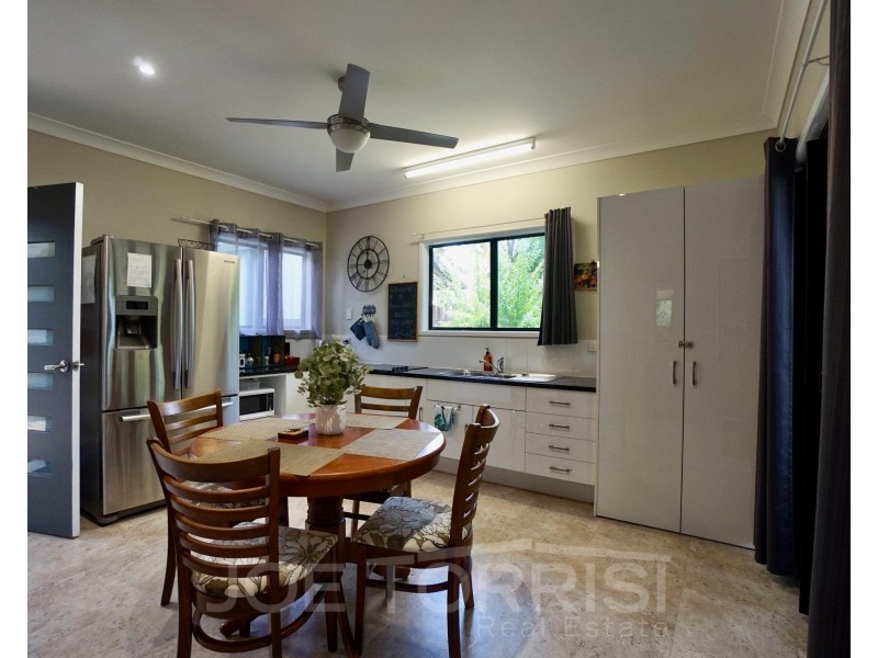 3a Rosario Close, Mareeba QLD 4880