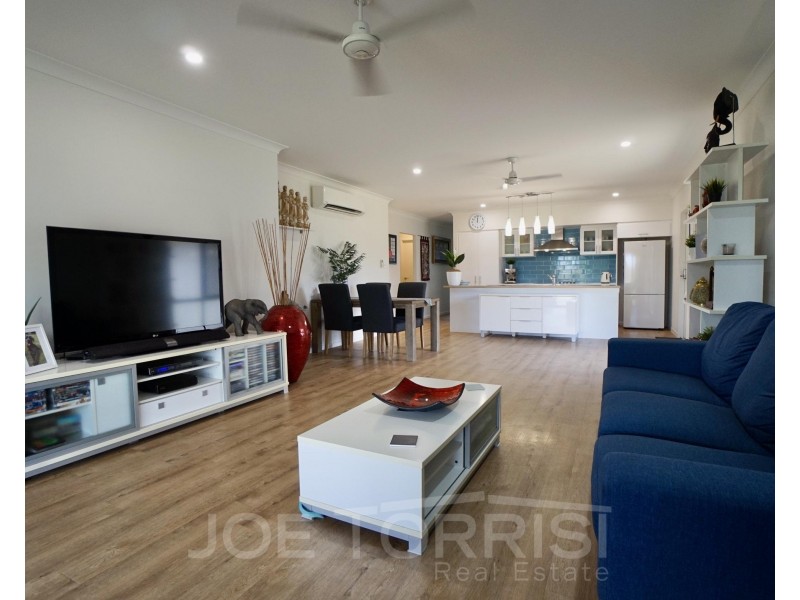 11 Catherine Atherton Drive, Mareeba QLD 4880