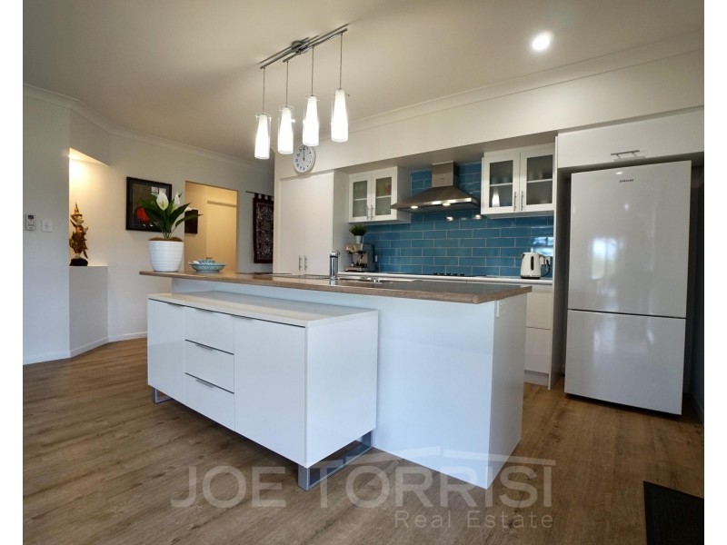 11 Catherine Atherton Drive, Mareeba QLD 4880