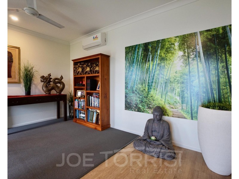11 Catherine Atherton Drive, Mareeba QLD 4880