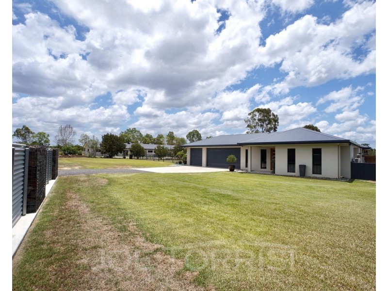 11 Catherine Atherton Drive, Mareeba QLD 4880