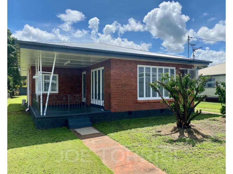 271 Byrnes Street, Mareeba QLD 4880