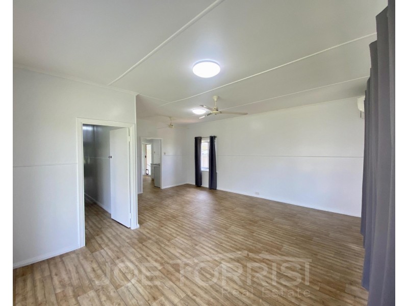 271 Byrnes Street, Mareeba QLD 4880