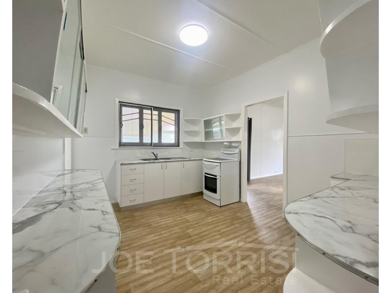 271 Byrnes Street, Mareeba QLD 4880