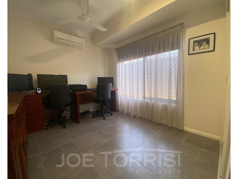 27 Karobean Drive, Mareeba QLD 4880