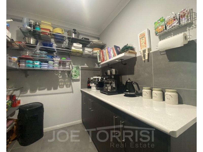 27 Karobean Drive, Mareeba QLD 4880