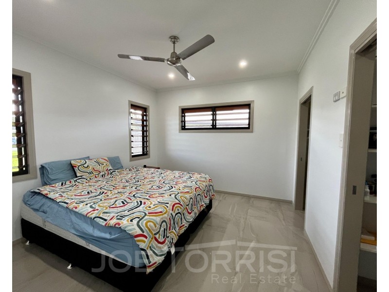 15 Wren Close, Mareeba QLD 4880