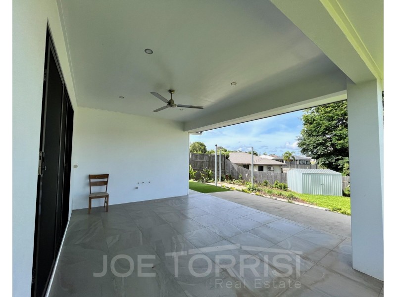 15 Wren Close, Mareeba QLD 4880