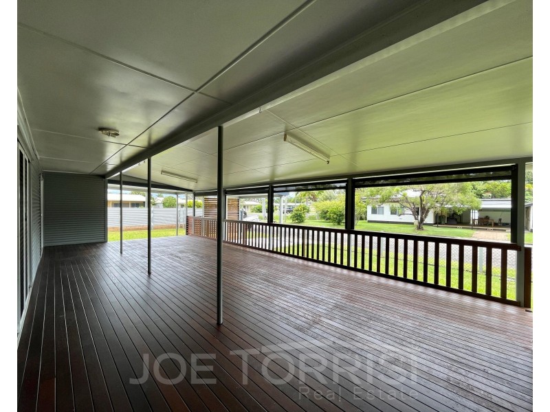 7 Durston Street, Mareeba QLD 4880