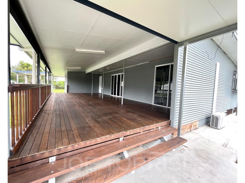 7 Durston Street, Mareeba QLD 4880