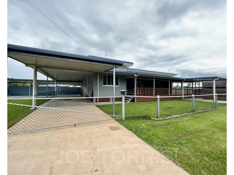 7 Durston Street, Mareeba QLD 4880