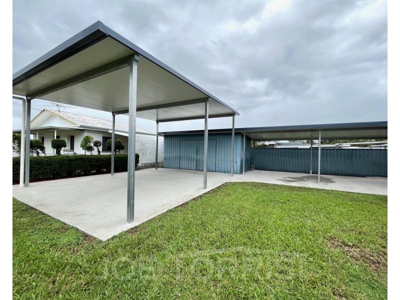 7 Durston Street, Mareeba QLD 4880