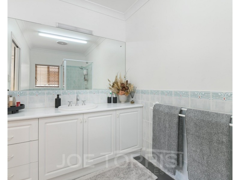 18 Natalie Close, Mareeba QLD 4880