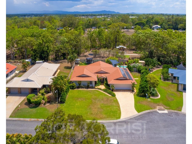 18 Natalie Close, Mareeba QLD 4880