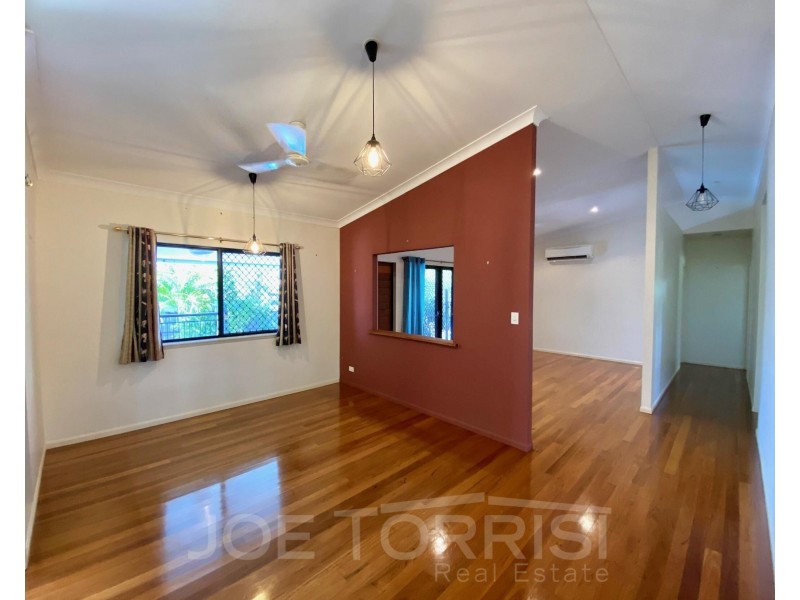19 Maria Close, Mareeba QLD 4880