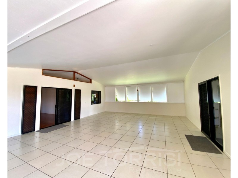 19 Maria Close, Mareeba QLD 4880