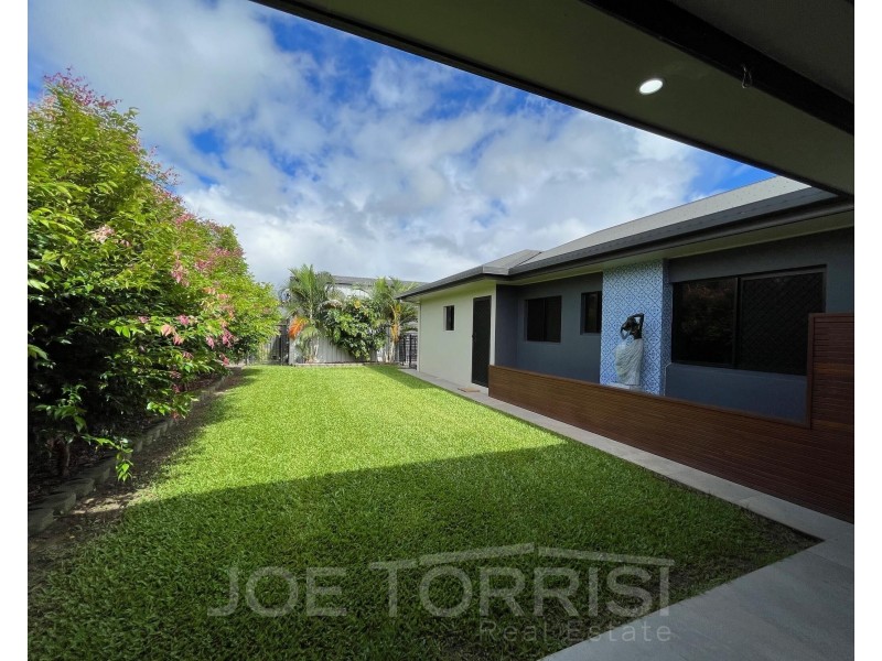 2 Curlew Close, Mareeba QLD 4880