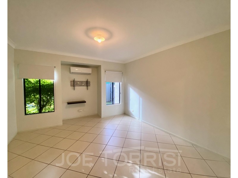 14 River Drive, Mareeba QLD 4880