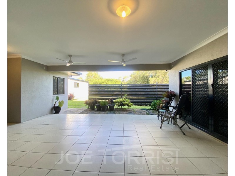 14 River Drive, Mareeba QLD 4880