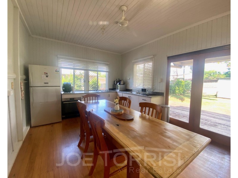 8 Rankin Street, Mareeba QLD 4880