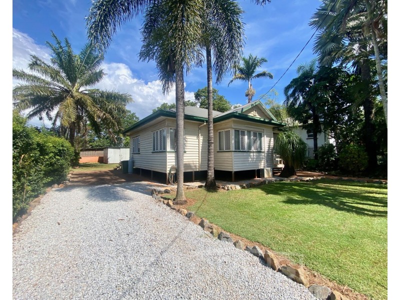 8 Rankin Street, Mareeba QLD 4880