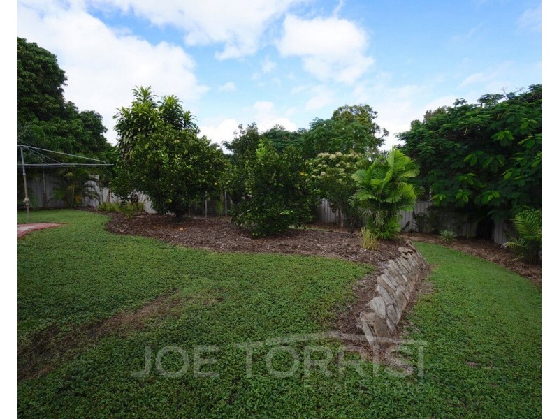 60 Mason Street, Mareeba QLD 4880