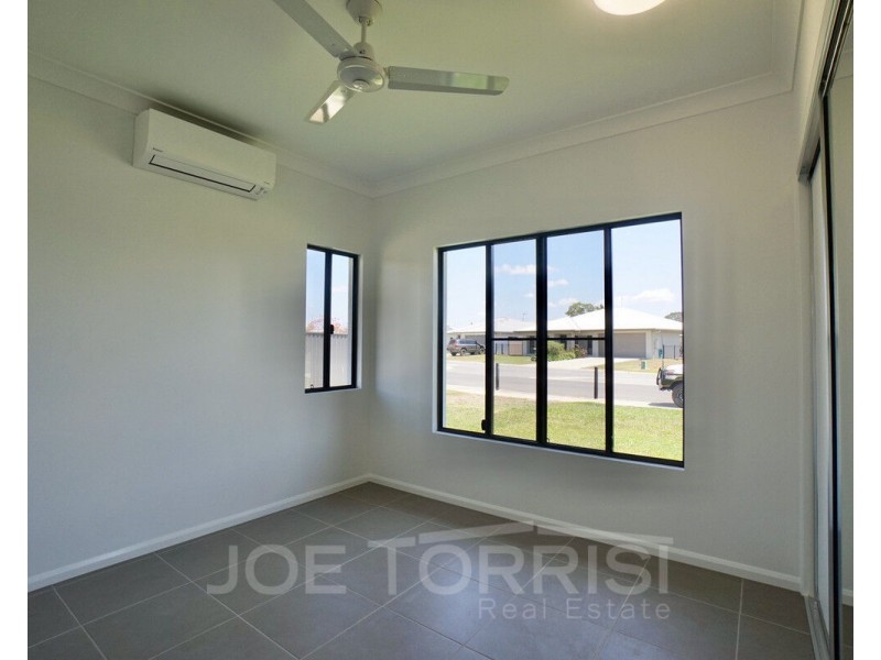 2 Merindah Close, Mareeba QLD 4880
