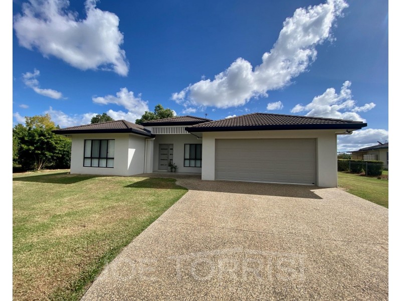 27 Tilse Street, Mareeba QLD 4880
