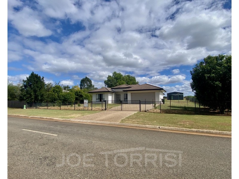 27 Tilse Street, Mareeba QLD 4880