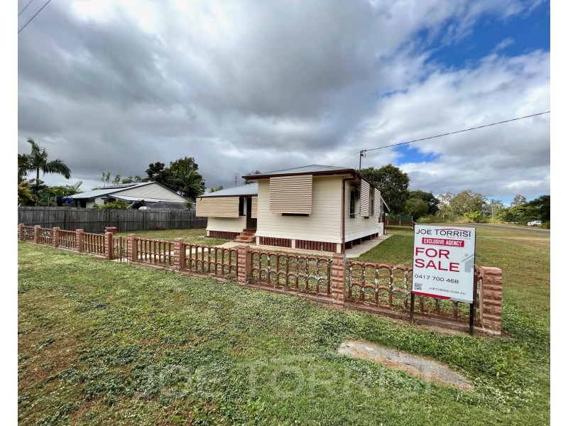 27 Vaughan Street, Mareeba QLD 4880