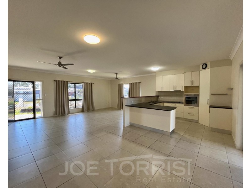 4 Grace Court, Mareeba QLD 4880