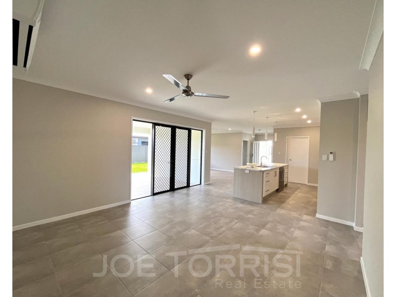 60 Karobean Drive, Mareeba QLD 4880