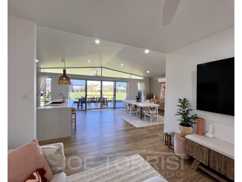 6 Norman Street, Mareeba QLD 4880